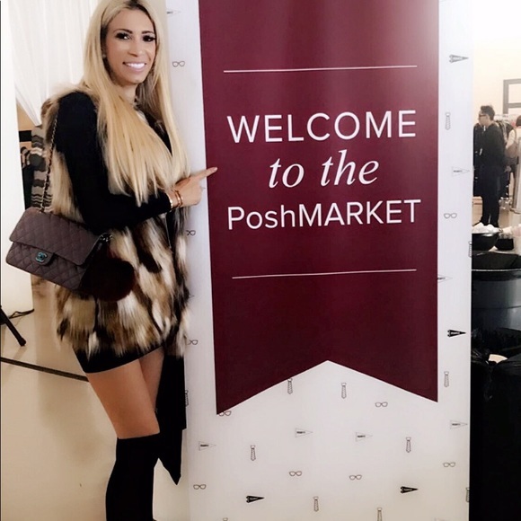 Enter for a free giveaway 🩷🩷🩷🩷🩷 - Picture 4 of 11